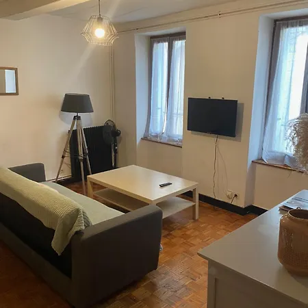 3 A L'ancienne Centre-ville Box Bagages Gratuit Apartment *