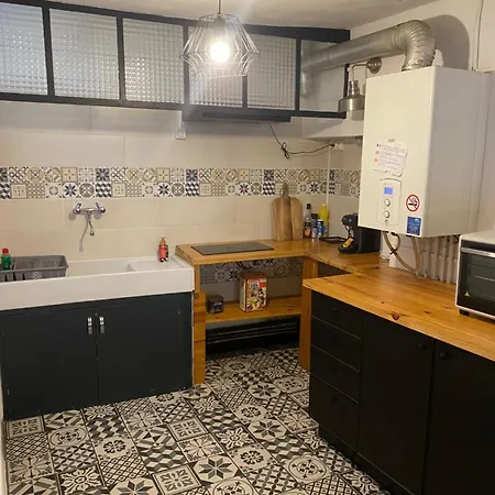 3 A L'ancienne Centre-ville Box Bagages Gratuit * Carcassonne